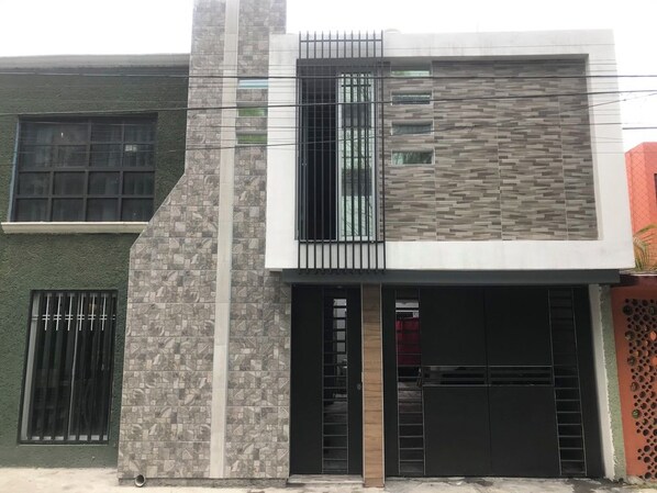 Exterior detail - Comfortable ANELAITH Room for 1 or 2 people near the AIRPORT (Ciudad de México)