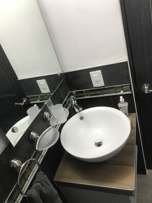 Immagine non classificata, 4 di 23, pulsante