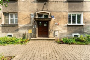 Exterior detail - Królewska Modern City Apartment (Kraków)