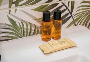 Badezimmerausstattung