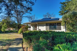 Unclassified image, 3 of 26, button - Tranquil 2-bedroom house with AC in Santa Rosa (Santa Rosa)