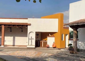 Exterior - The perfect place to spend the weekend, with a game room in Tequisquiapan, Querétaro! (Tequisquiapan)