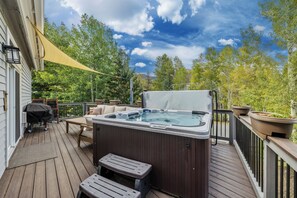 Terrace/patio - Frisco Mountain Retreat w/ Private Hot Tub, Sleeps 10, Near 6 Ski Resorts (Frisco)