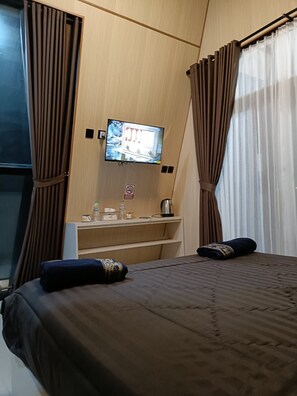 Ảnh chưa phân loại, 5 trong số 13 ảnh, nút