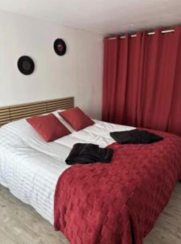 Room - Alsatian Apartment—Pets Allowed (Willer-sur-Thur)