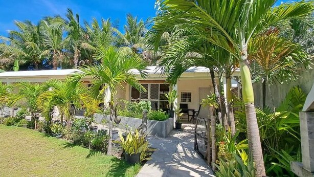 Ảnh chưa phân loại, 1 trong số 40 ảnh, nút