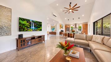 Gather, relax and reconnect in an expansive open living space made for groups.
