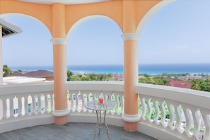 Property grounds - Hospitality Expert VSV 9BR Chef Pool (Montego Bay)