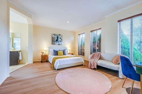 StayAU Spacious Home w/BBQ Pet-friendly