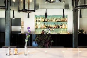 Bar (en la propiedad)