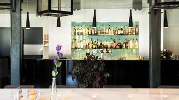 Bar (en la propiedad)