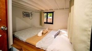 Unclassified image, 5 of 30, button - Seabreeze Cottage by the Sea (BOLINAO)