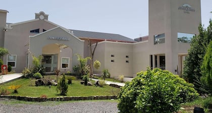 Howard Johnson By Wyndham La Plata