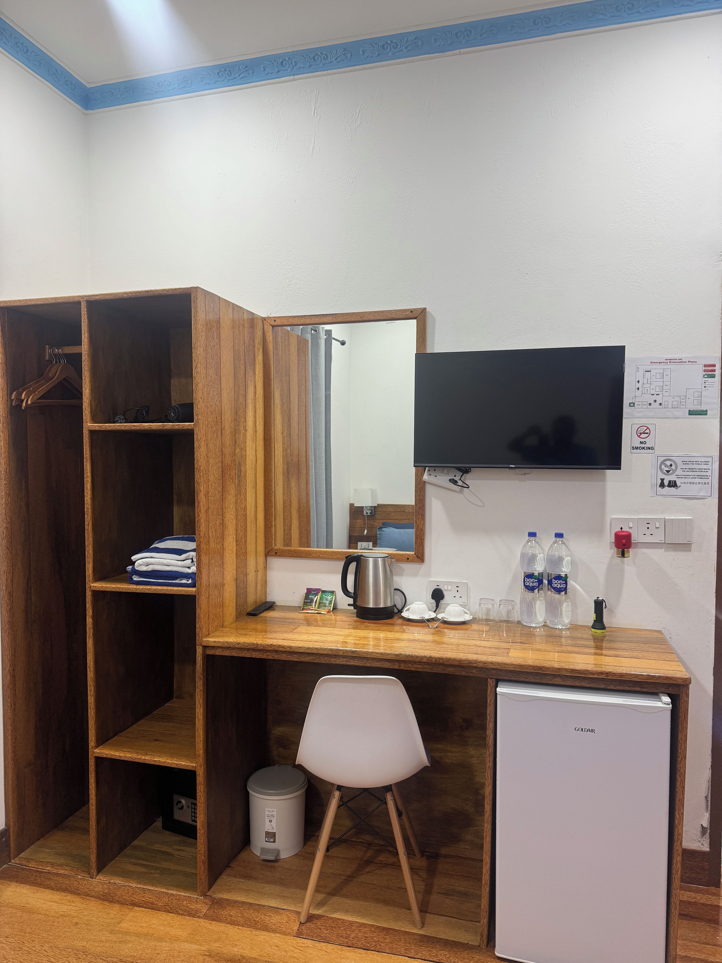 المنشأة من الداخل