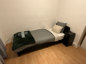 Billede uden beskrivelse, 2 af 7, knap