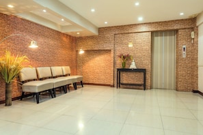 Ảnh chưa phân loại, 3 trong số 11 ảnh, nút