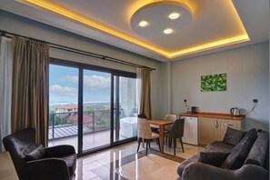 Ảnh chưa phân loại, 3 trong số 92 ảnh, nút