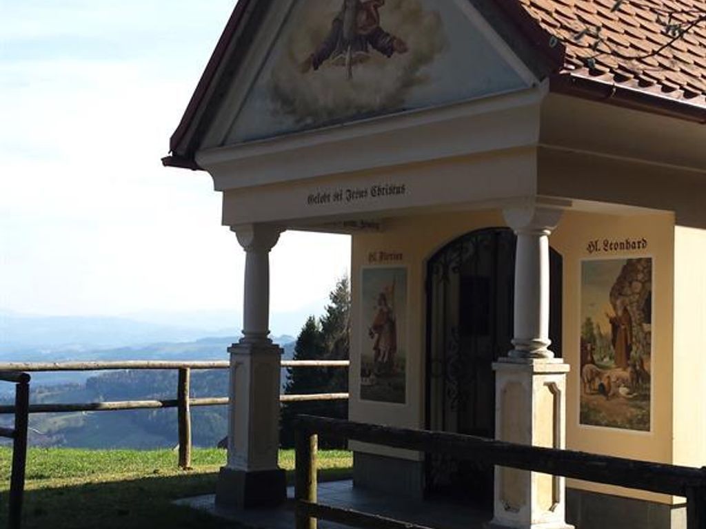 Ferienwohnungen Berg-Arche und Berg-Ruhe