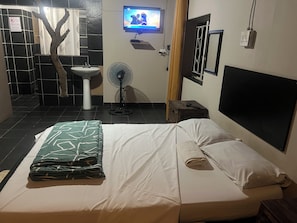Unclassified image, 3 of 22, button - Happy Time Guest House  (Phalaborwa)