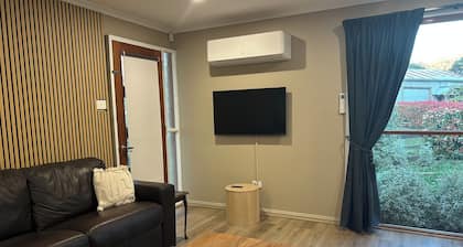 Bywater Farmstay - Pet Friendly by the River
