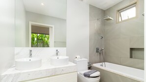 Unclassified image, 2 of 34, button - Stunning Pool Villa 4 BR - Trichada 24 (Thalang)