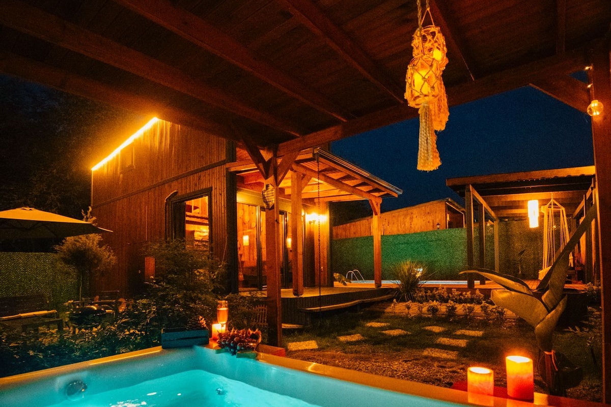 Classic-Studio, Terrasse, Poolblick