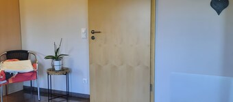 Apartment 'FeWo Kleine Auszeit' with Private Terrace and Wi-Fi in the Eifel
