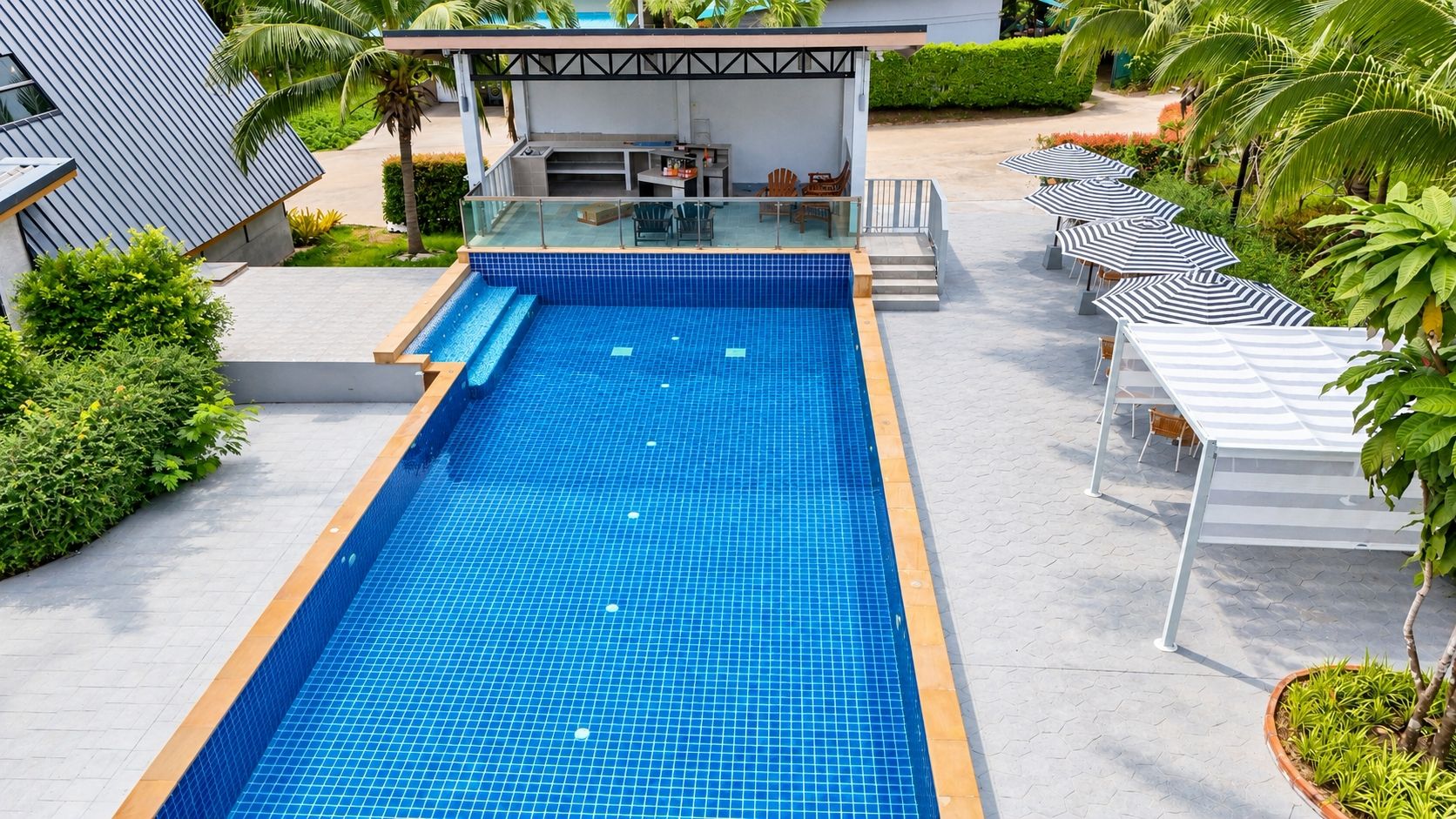 Family Room, Balcony, Garden View | Pool | Outdoor pool