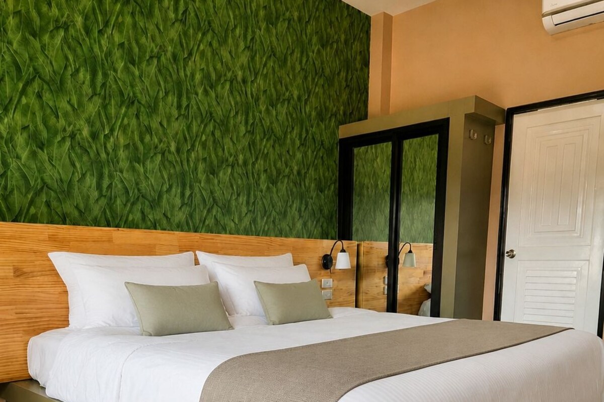 Habitación estándar doble, balcón, vistas al jardín | Wifi gratis