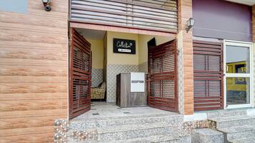 Deluxe Room | Exterior detail