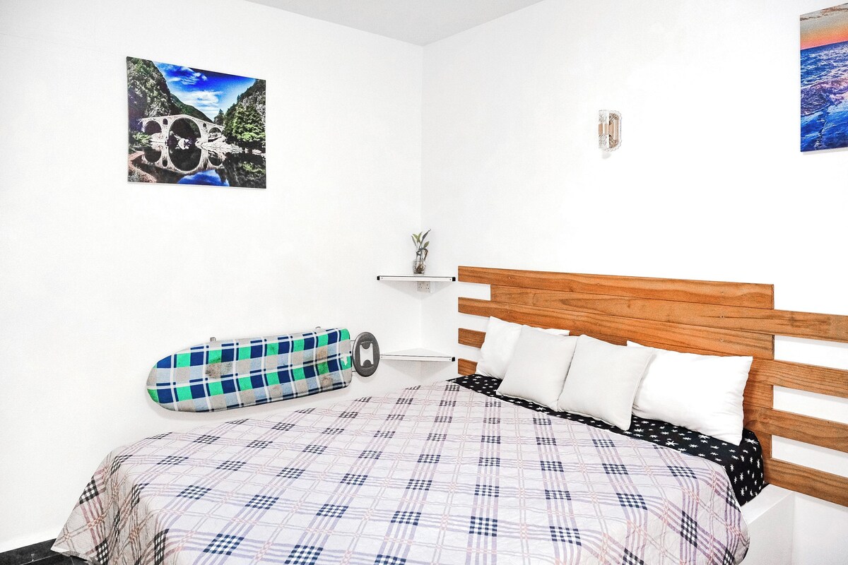 Appartamento Economy, vista giardino | Una cassaforte in camera, ferro/asse da stiro, Wi-Fi gratuito