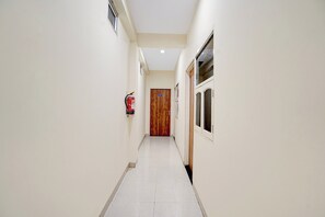 Ảnh chưa phân loại, 4 trong số 37 ảnh, nút
