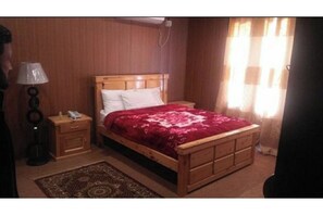 Unclassified image, 2 of 14, button - The Metropolitan Hotel (Ghizer)