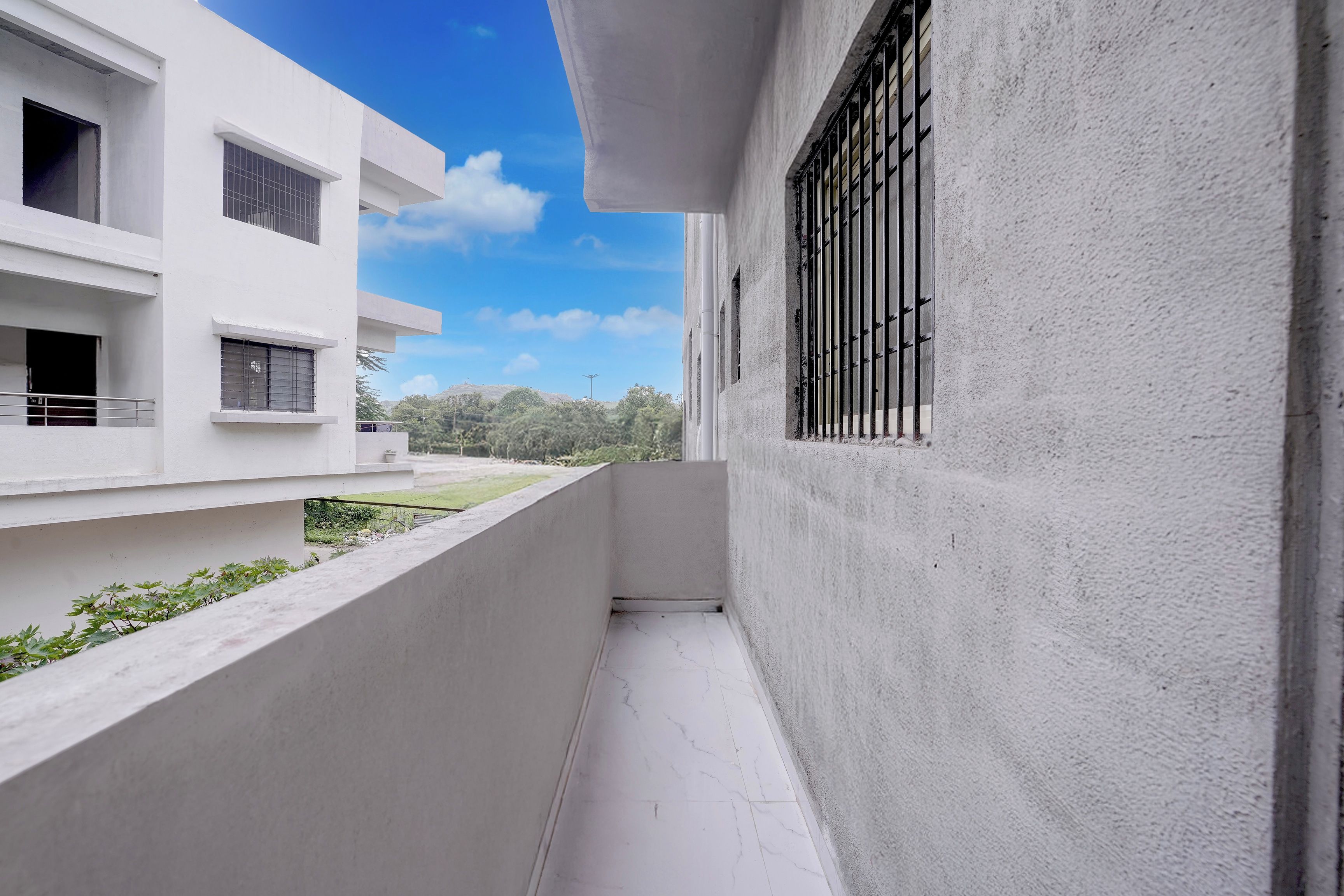 Deluxe Room | Property grounds