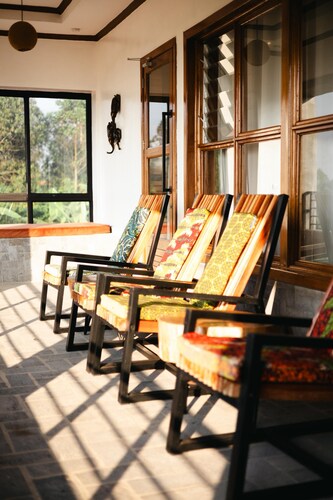Buhanga Eco Lodge