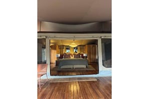 Unclassified image, 3 of 60, button - Serengeti Acacia Bliss Luxury  Camp (Serengeti)