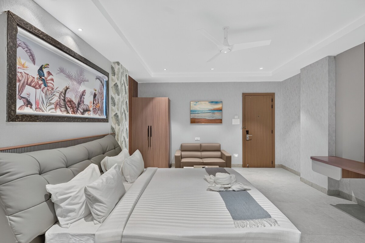 Executive Room