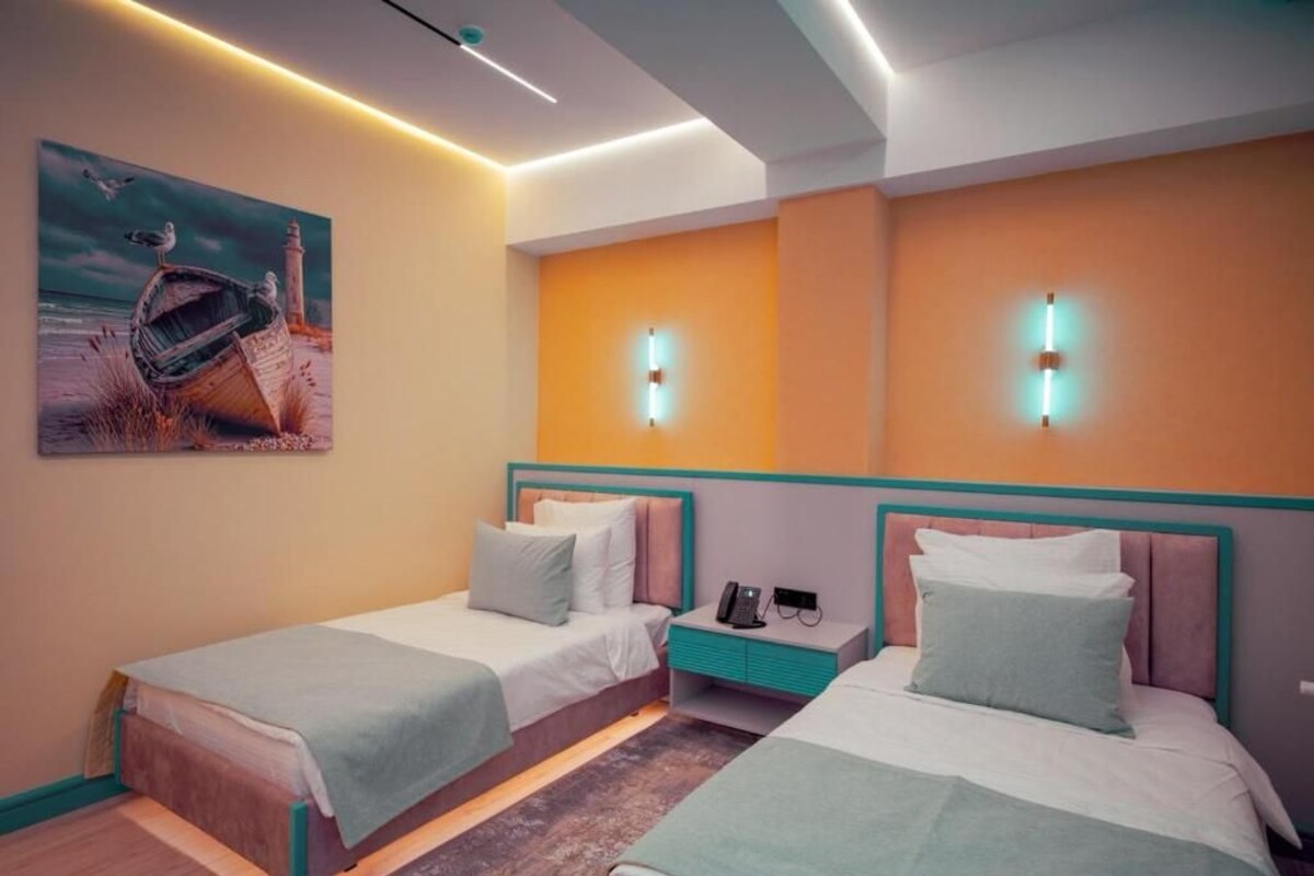 Twin Room, Garden View | WiFi (free)