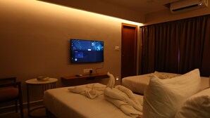 Unclassified image, 3 of 15, button - Citi Regency (Chennai)