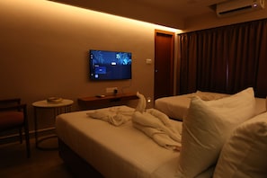 Ảnh chưa phân loại, 3 trong số 15 ảnh, nút