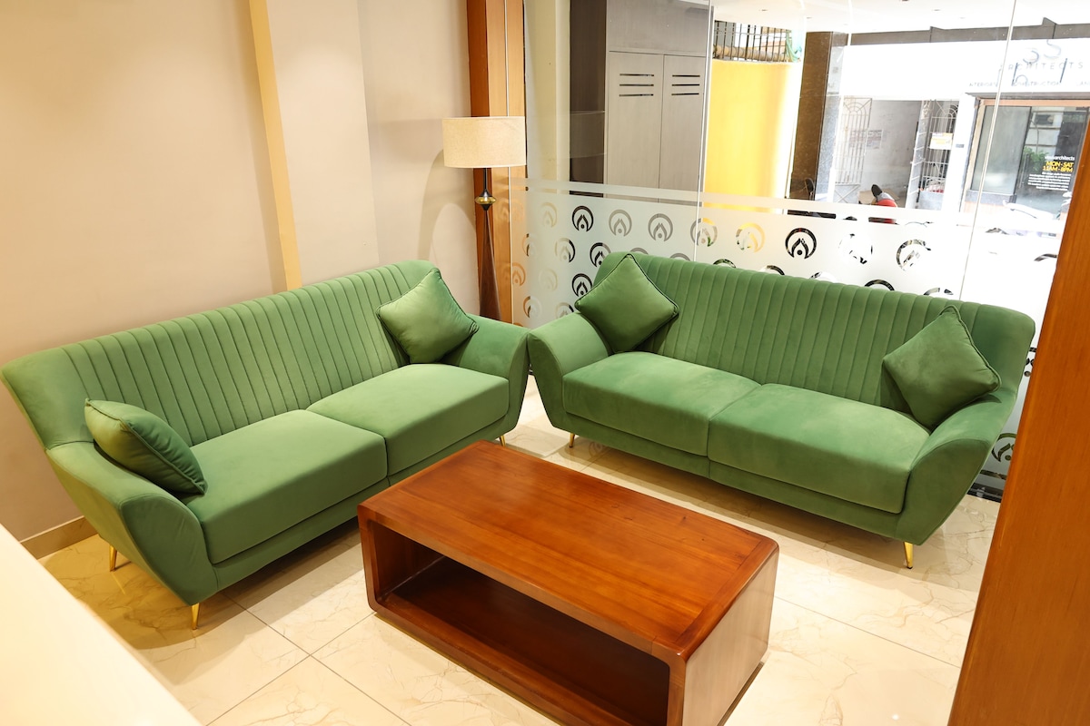 Deluxe Double Room, City View | Lobby