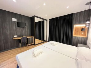 Unclassified image, 5 of 62, button - Villa Albero (Torremolinos)