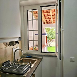 Unclassified image, 3 of 37, button - Apartment 'Casa Do Chafariz - Guest House T2' with Wi-Fi and air conditioning (Cercal)