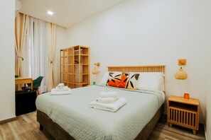 Room - Lara's Home (Naples)