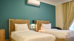 Twin Room, Mountain View - Zhule by Roomy, Skardu (Skardu)