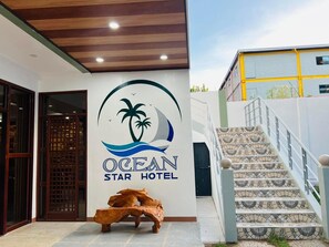Ảnh chưa phân loại, 3 trong số 69 ảnh, nút