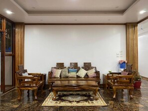 Ảnh chưa phân loại, 5 trong số 69 ảnh, nút