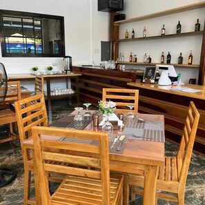 Ảnh chưa phân loại, 4 trong số 69 ảnh, nút