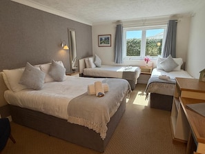 Unclassified image, 3 of 91, button - The River Haven Hotel (Rye)