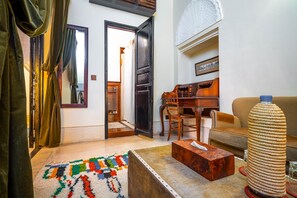 Unclassified image, 4 of 57, button - Riad Demeure Bois Précieux (Marrakech)